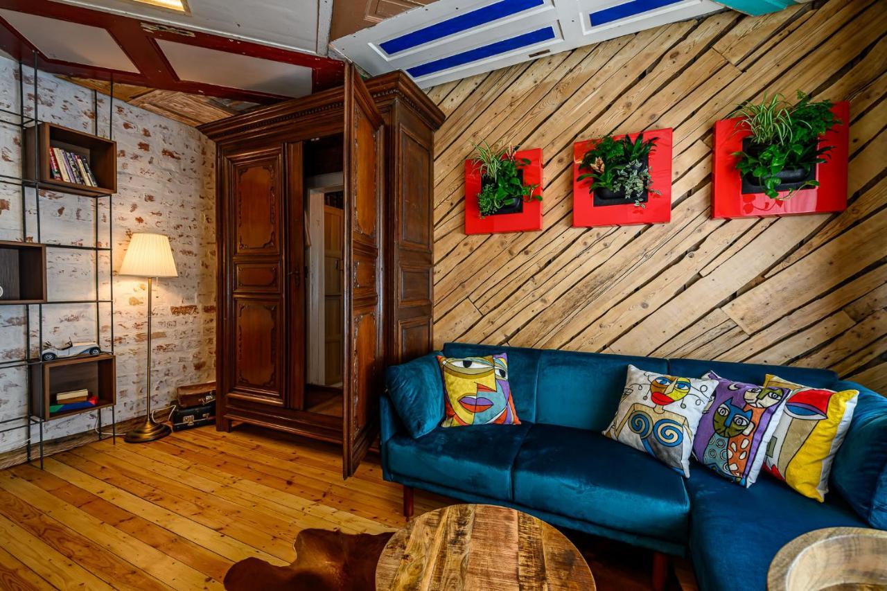Arthouse Narnia Apartment Liepāja Exterior foto